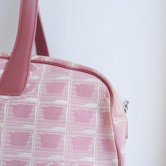 Authentic Preowned Chanel Pink Nylon New Travel Line Shoulder Bag - Picture 7 of 16